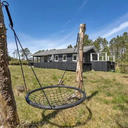 Melisande - 950m From The Sea By Interhome Saltum